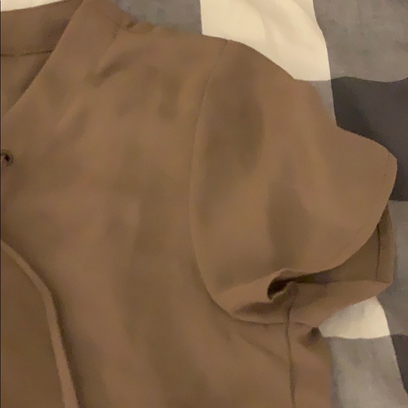 Forever 21 womens dressy tie up shirt - Picture 4 of 4